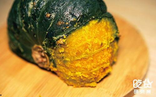 贝贝瓜去皮了怎么吃,贝贝瓜去皮后的美味吃法探索